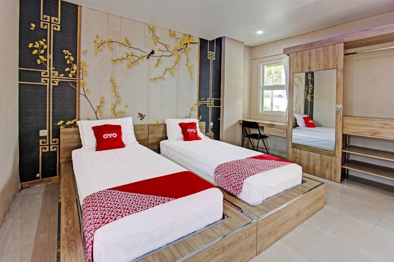 Capital O 91384 Rintaka Residence Senggigi Eksteriør bilde